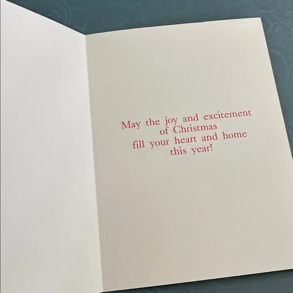 8 Christmas Greeting Cards (no envelopes included)